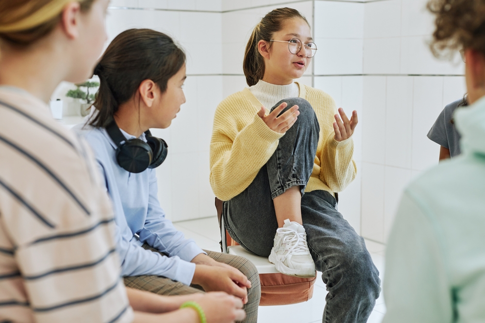 Teen Mental Health and the Influence of Peer Support Groups